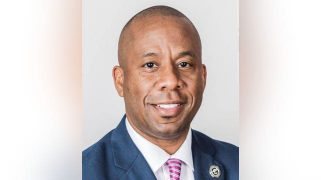 Houston ISD Board of Trustees approves Millard House II as superintendent