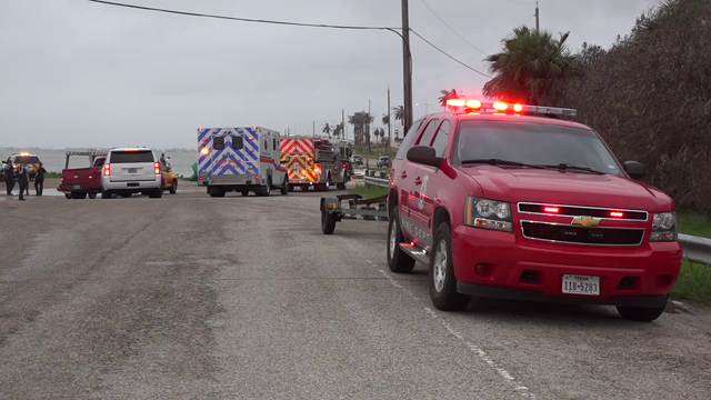 Search suspended for 2 missing boaters near Galveston