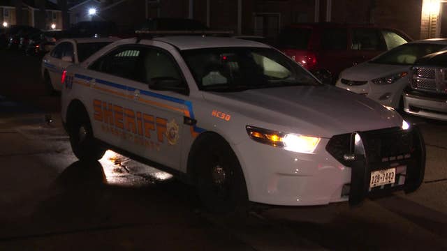 1 man shot, another pistol-whipped at southwest Harris Co. apartment