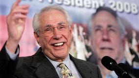 Mike Gravel, former US senator who read Pentagon Papers, dies at 91