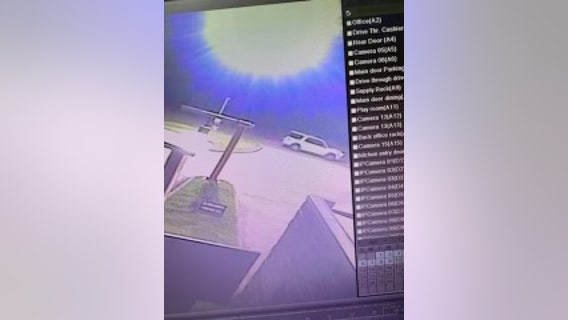 Man fatally shot in League City after robbery suspects followed him from Houston restaurant: police