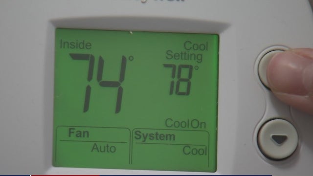 Houston-area residents asked to beat the heat by raising their thermostats