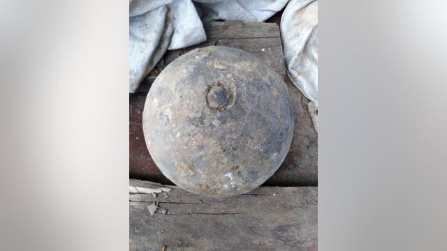 Streets of downtown Houston closed temporarily after construction workers find cannonball