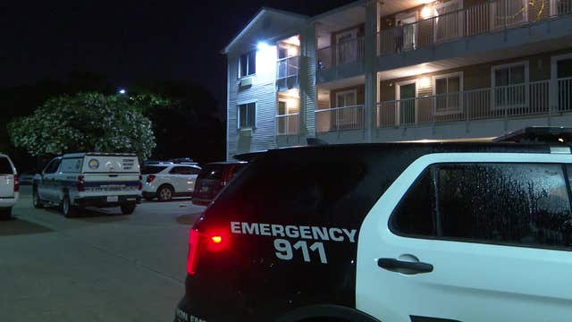Man dies after being found with stab wound at west Houston hotel