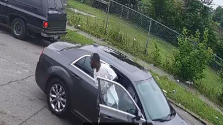 suspect-dpd-shtg2.jpg