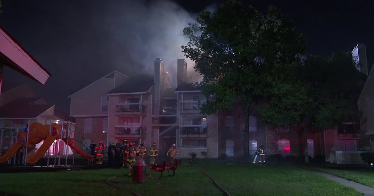 Residents displaced after 12 units damaged in SW Houston apartment fire ...