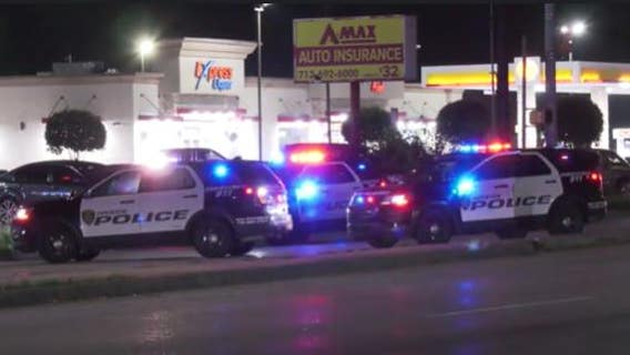 'Just shoot them,' woman's voice heard in distance saying during robbery in Acres Homes