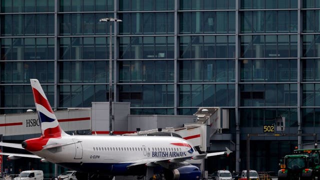 Fully vaccinated US, EU visitors can visit England without quarantining