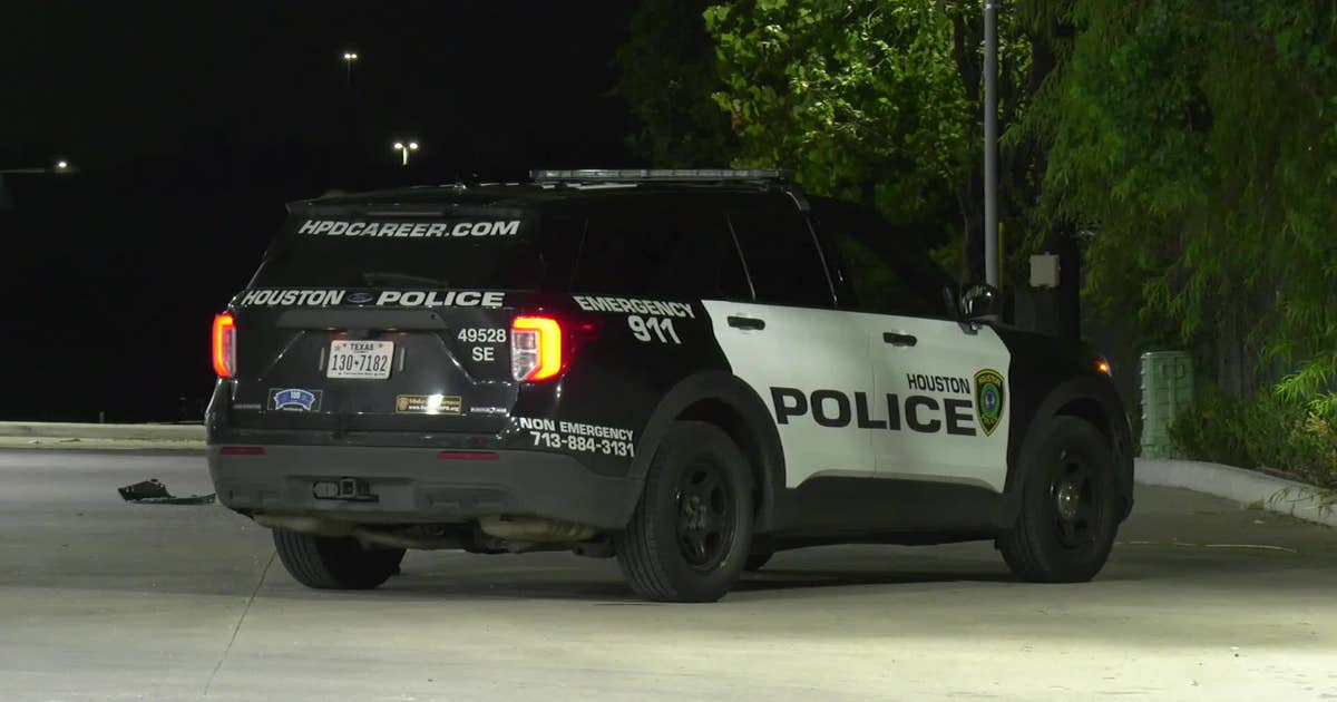 Police: Man shot during dispute with child's mother at Houston gas ...