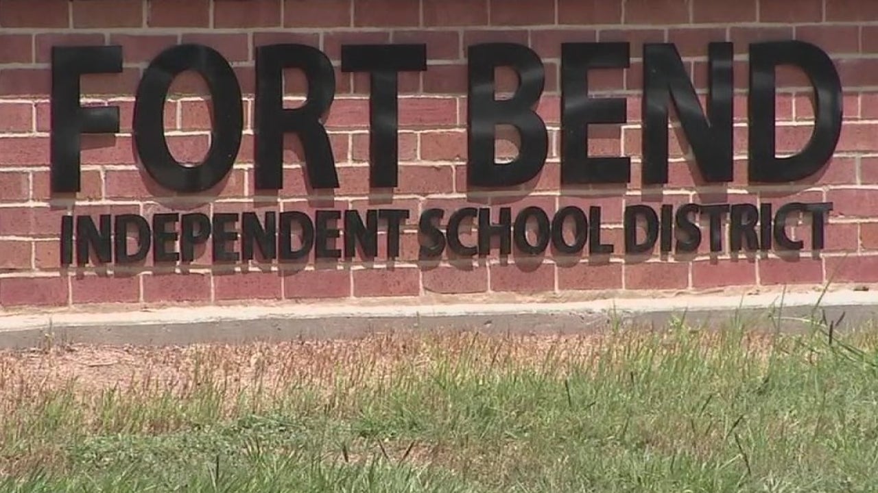 Fort Bend ISD: 2 Bush High School Students Found With Handguns | FOX 26 ...