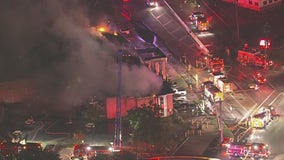 Husband, wife hospitalized after apartment fire in Pasadena