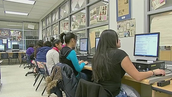 LIST: Mask mandate, virtual option for Houston-area school districts