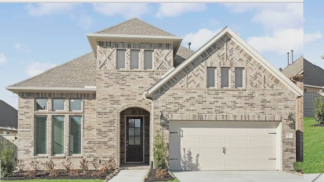 Some homebuyers say builders are cancelling contracts