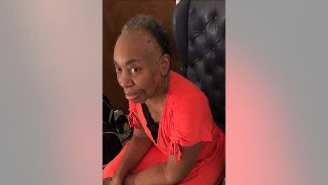 Houston police searching for missing elderly woman