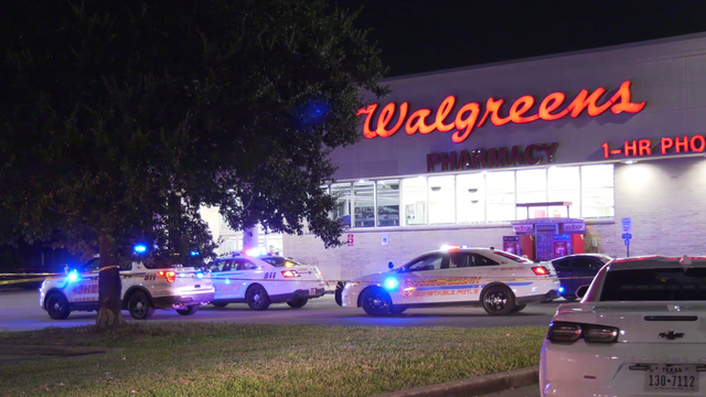 HCSO: Security officer fatally shoots man during altercation outside Walgreens in Harris Co.
