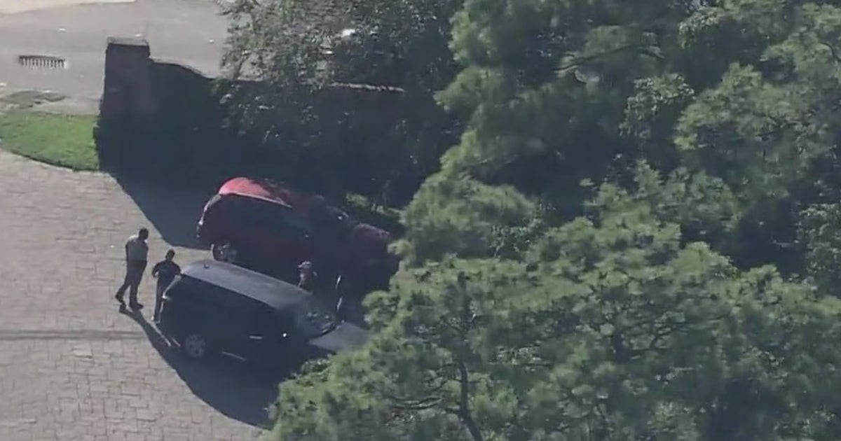 Driver arrested after hour-long chase with police in suspected stolen ...