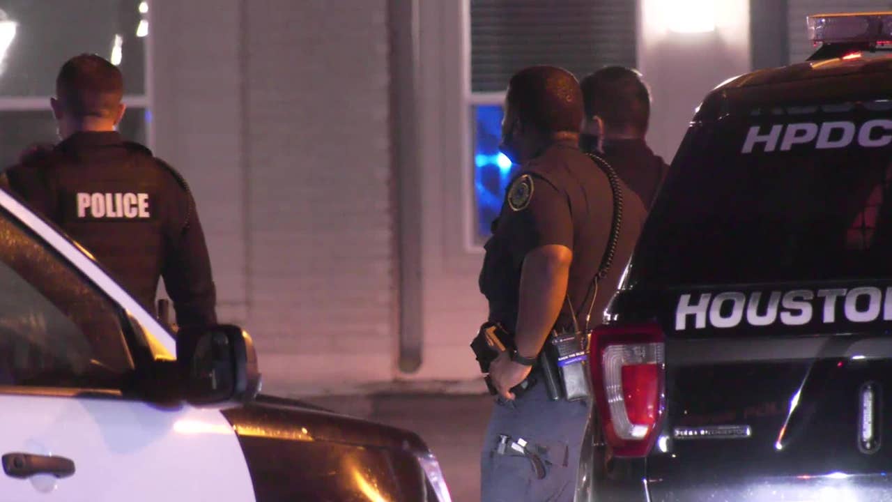 HPD: Woman Shot Estranged Boyfriend After He Busted Open Apartment Door ...