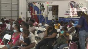 Many seek to help as busloads of Haitians arrive in Houston