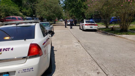 1 shot in N. Harris County and search underway for two gunmen, authorities say