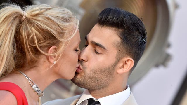 Britney Spears announces engagement to boyfriend Sam Asghari flashing 'one of a kind ring'