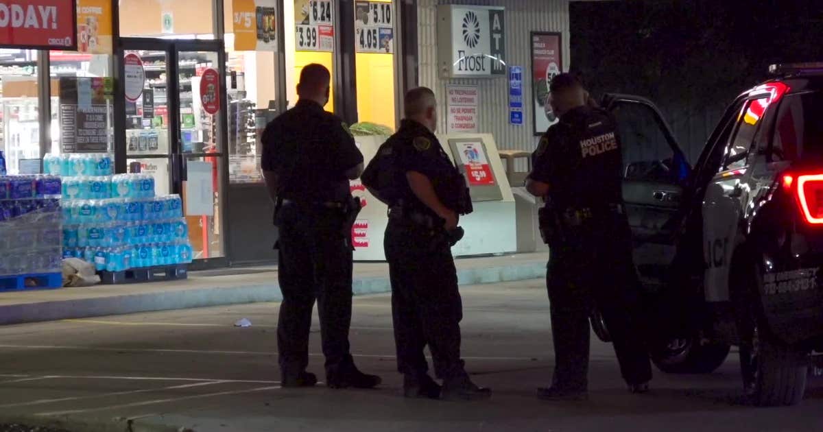 Man injured in shooting outside of convenience store in NW Houston ...