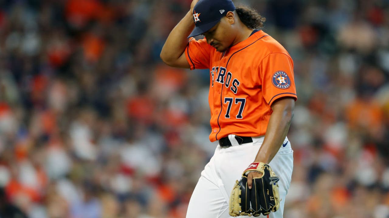 Astros' Luis Garcia exits with apparent injury