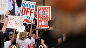 Appeals court allows Texas abortion law to resume, stopping federal judge’s order to block its enforcement
