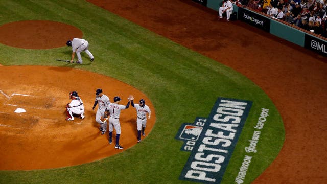 Astros look to clinch pennant with victory over Red Sox