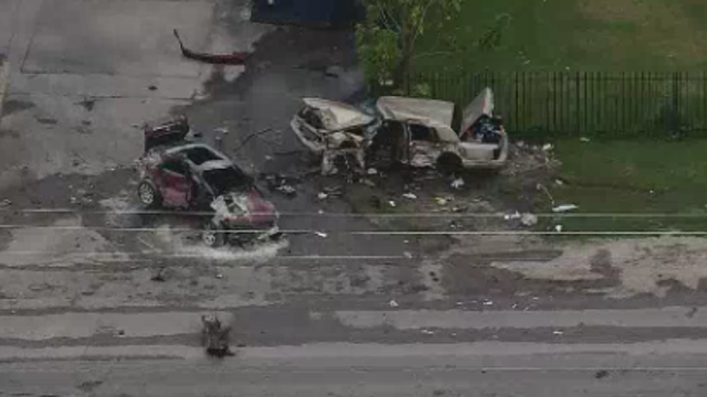 2 people in critical condition after fiery crash in N. Harris County