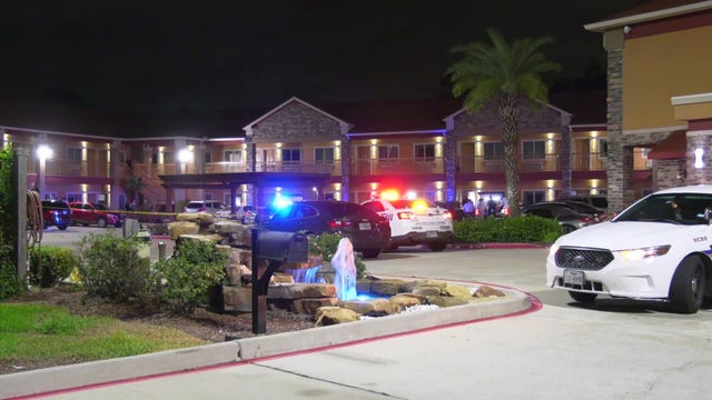 Man fatally shot at northwest Harris County motel