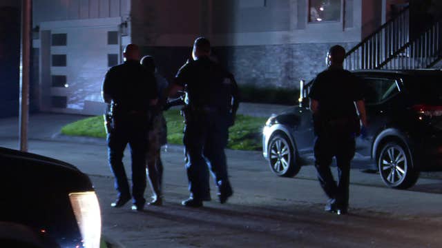 Police: Suspect arrested after entering 2 women's homes in west Houston