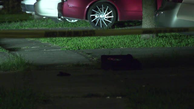Pizza delivery driver shot multiple times in southeast Houston