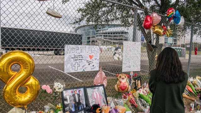 'We pretty much had a mass casualty response,' says trauma surgeon working the day of Astroworld Tragedy