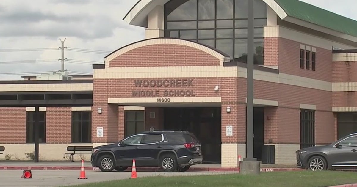 Parents concerned about popularity of fight videos at Woodcreek Middle School | FOX 26 Houston