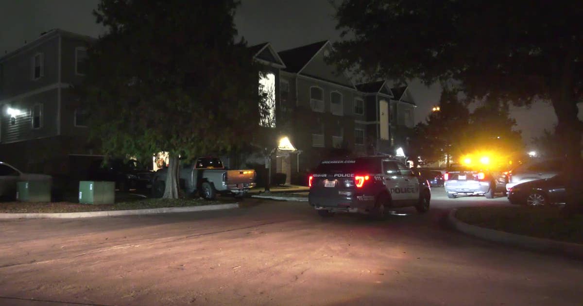 Police: Woman shot ex-boyfriend who broke into her apartment in SE ...