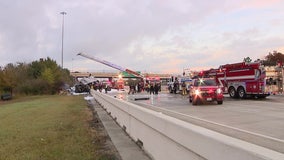 1 dead after 18-wheeler fire on Hardy Toll Road near Aldine Bender