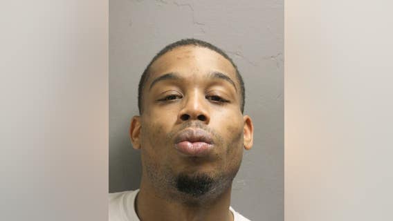 WANTED: Houston pimp on the run after getting 40 years for trafficking 16-year-old girl