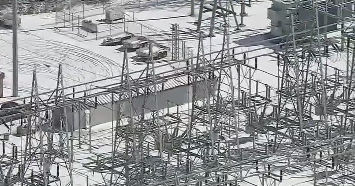 Texans face outages from winter storm, despite strong power grid; see ...