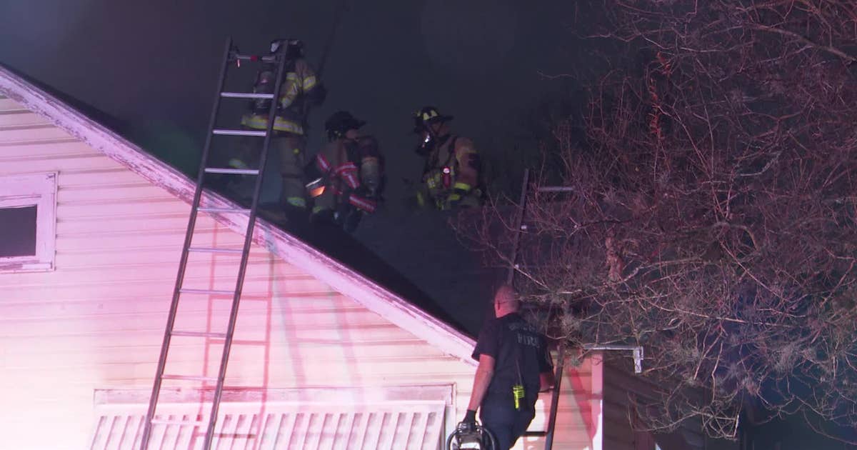 1 dead, 1 hospitalized after house fire in southeast Houston | FOX 26 ...