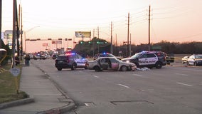 Suspected robber shot during chase with police in west Houston