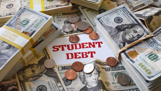 Many federal student loan borrowers expected to struggle when payments resume, here's what they can do