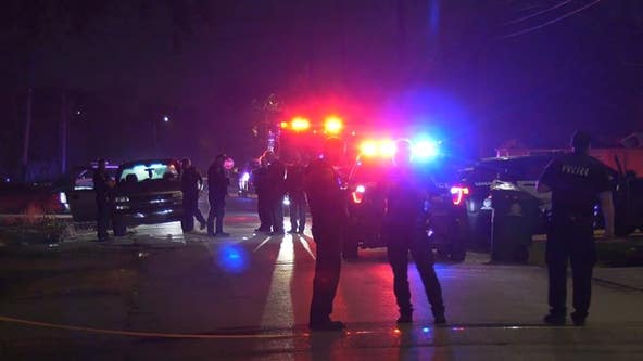 3 people shot, 1 dead during apparent gunfight in southeast Houston