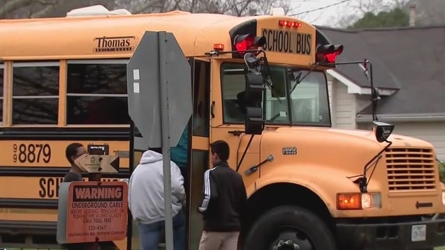 Houston pediatric hospitalizations surpass peak of Delta surge, as kids return to school