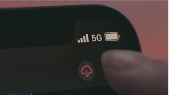 Wireless companies agree to pause 5G service after airlines warn of safety concerns