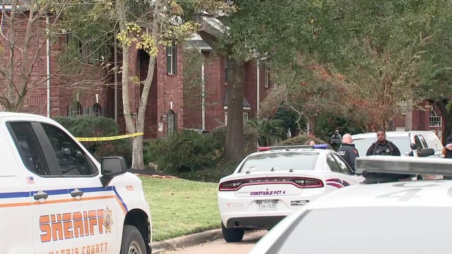 Husband, wife found dead after apparent murder-suicide in northwest Harris County