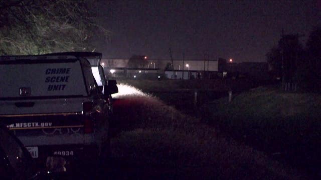 17-year-old dies after shooting near bayou in southwest Houston