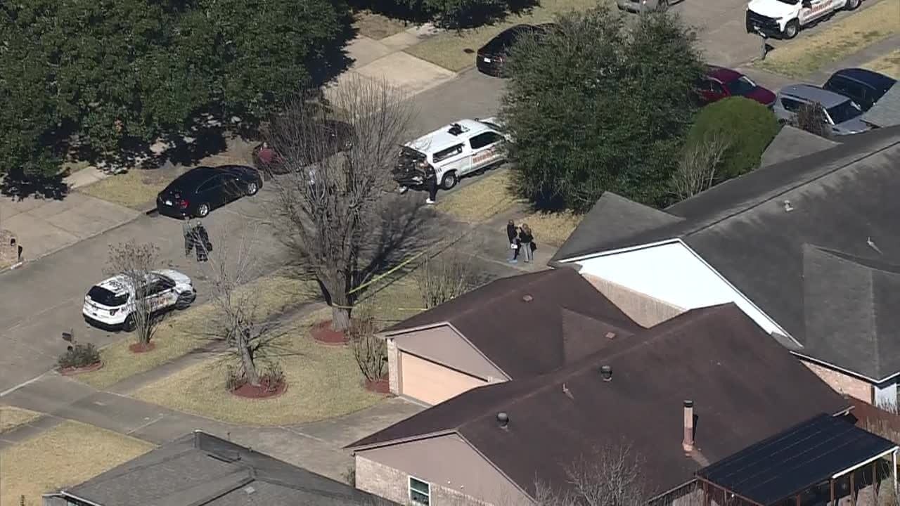 Sheriff: Woman found dead with 'possible signs of trauma' in west Harris County - Vimarsana News