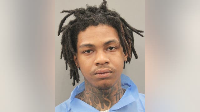Murder suspect in deadly crash during Houston police chase gets $250K bond