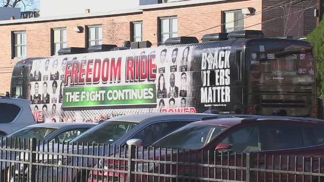 Bus tour stops in Houston to increase voter awareness