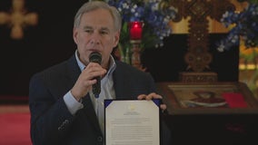 Gov. Greg Abbott and Texas First Lady visit Houston to show solidarity for Ukraine